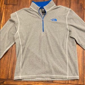 Men’s North Face quarter zip